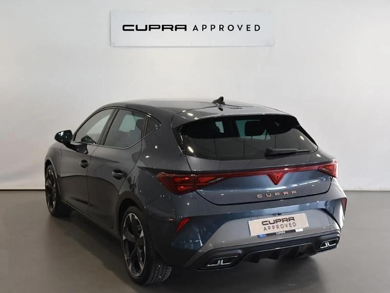 Usado Cupra Leon 150 CV (110 kW) 2025 Gris/plata
