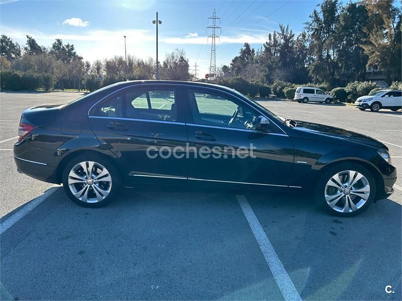 Usado Mercedes C320 Avantgarde 224 CV (164 kW) 2008 Negro Berlina