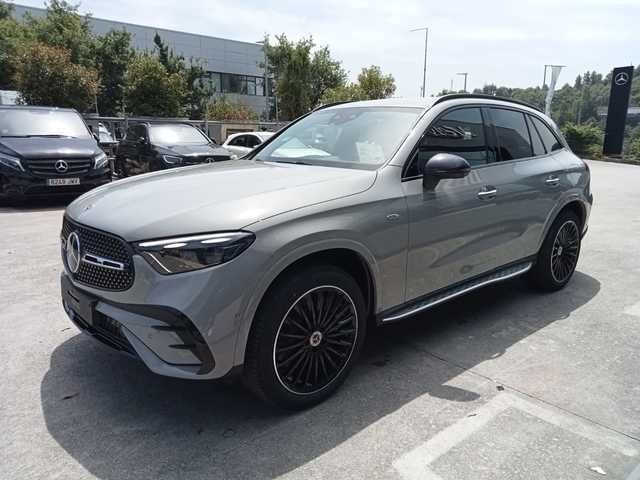 Gris Nuevo 2024 Mercedes GLC300e SUV | 80.200 € - Imagen 1/4
