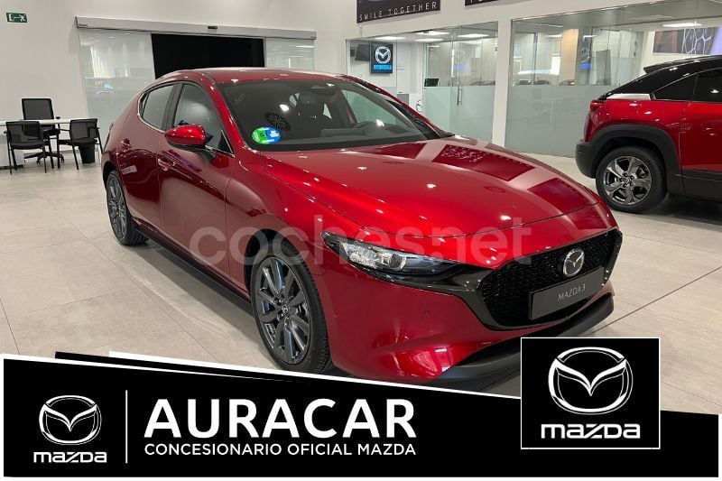 Rojo Nuevo 2025 Mazda 3 Berlina | 28.900 € (Un poco caro) - Imagen 1/4