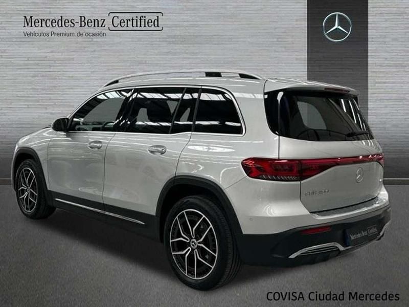 Usado Mercedes EQB300 167 kW (228 CV) 2023 Plateado SUV