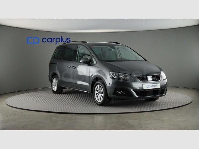 Usado Seat Alhambra Style 150 CV (110 kW) 2021 Gris indium (metalizado) Monovolumen