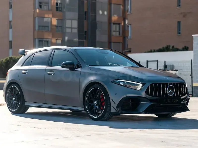 Usado Mercedes A45 AMG 421 CV (309 kW) 2020 Gris / plata Berlina