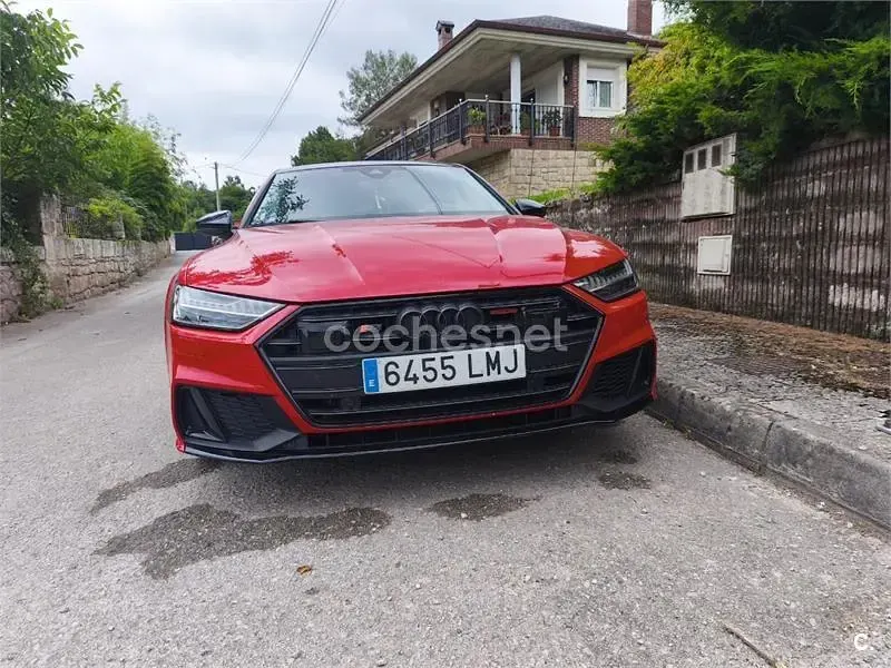 Usado Audi A7 Ambiente 344 CV (253 kW) 2021 Rojo Berlina