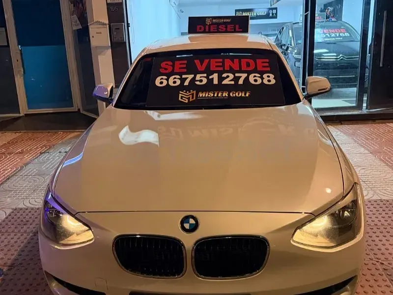 Usado BMW 120 Comfort Edition 184 CV (135 kW) 2014 Blanco Utilitario