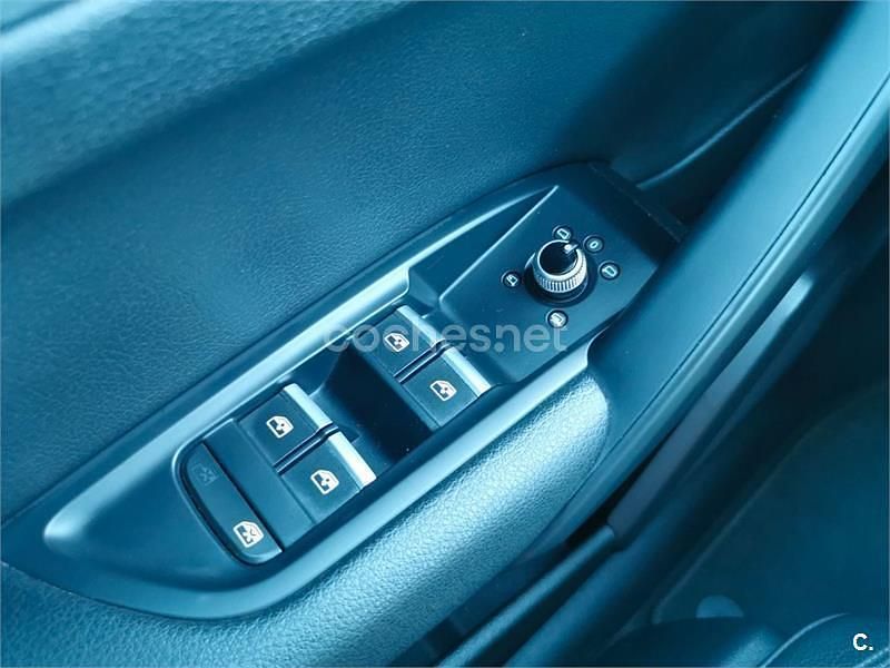 Usado Audi Q5 150 CV (110 kW) 2018 Azul SUV