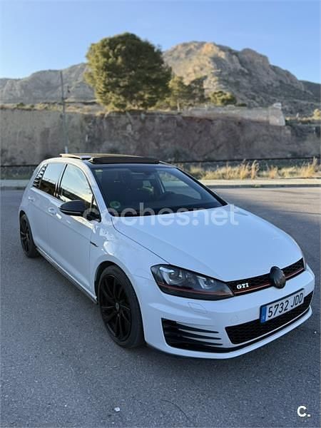 Usado VW Golf VII GTI 220 CV (161 kW) 2015 Blanco Berlina