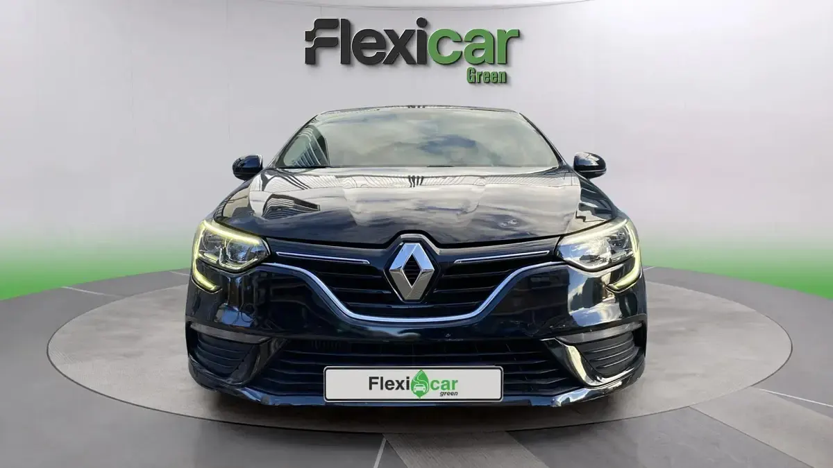 Usado Renault Mégane LIMITED 140 CV (102 kW) 2020 Negro Berlina