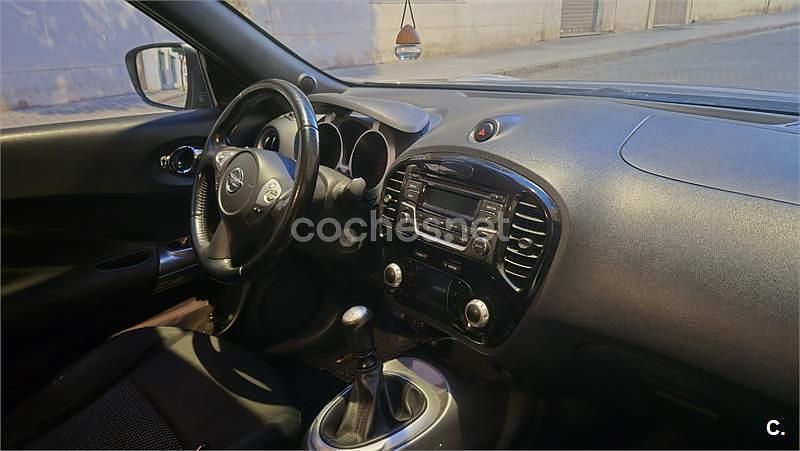 Usado Nissan Juke Acenta 110 CV (80 kW) 2016 Gris / plata SUV