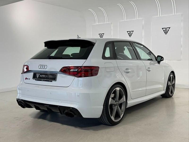 Usado Audi RS3 367 CV (269 kW) 2016 Blanco Berlina