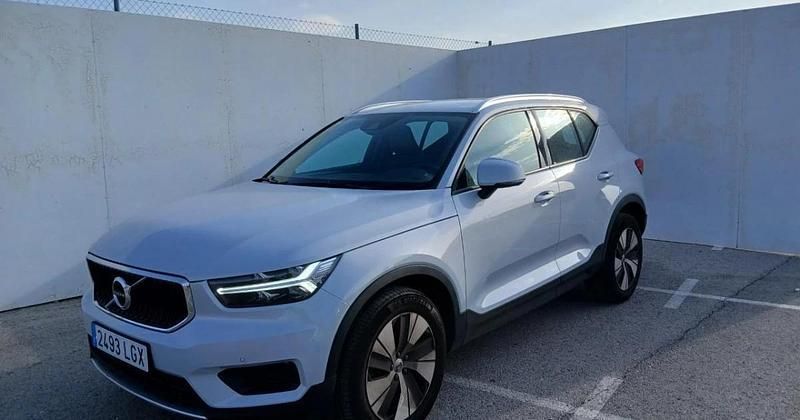 Usado 2020 Volvo XC40 Business Edition SUV | 23.190 € (Super precio) - Imagen 1/4