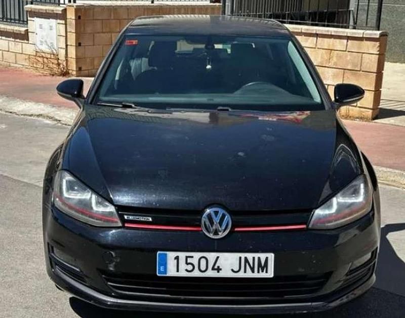 Usado 2017 VW Golf VII Advance Utilitario | 9999 € (Super precio) - Imagen 1/4