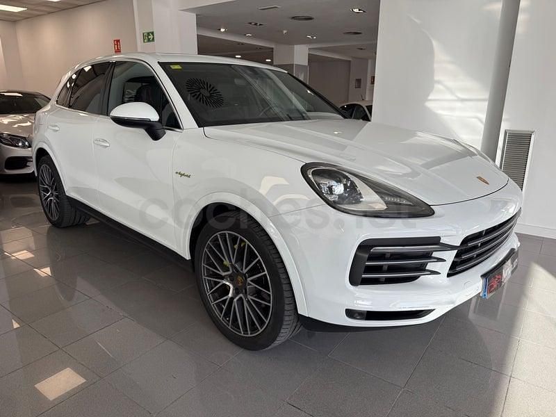 Käytetty Porsche Cayenne 462 HP (339 kW) 2020 Valkoinen Katumaasturi