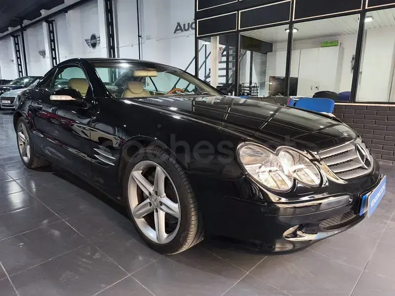 Usado Mercedes SL500 306 CV (225 kW) 2001 Negro Descapotable