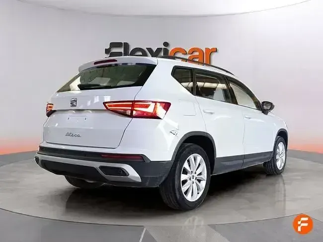 Usado Seat Ateca Style 150 CV (110 kW) 2023 Blanco SUV
