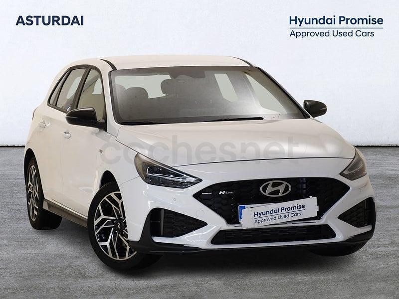 Usado Hyundai i30 N Line 100 CV (73 kW) 2025 Blanco Berlina