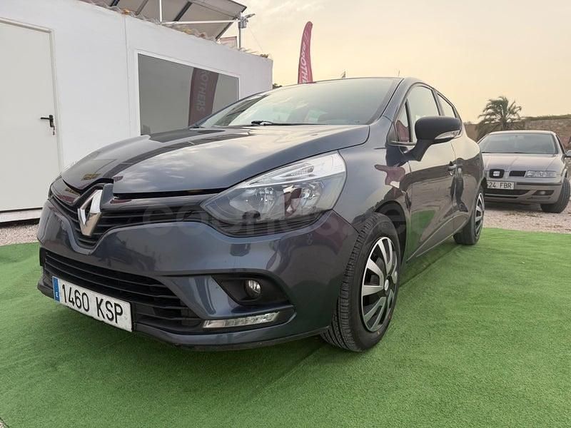 Usado Renault Clio IV Business 75 CV (55 kW) 2018 Negro Berlina