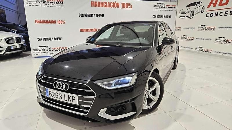 Usado Audi A4 Advanced 163 HP (119 kW) 2020 Preto Sedan