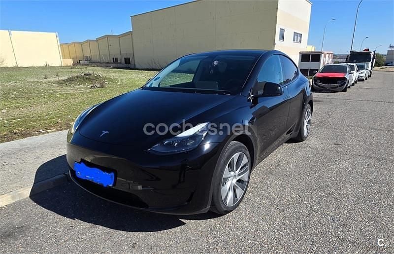 Usado Tesla Model Y RWD 219 kW (299 CV) 2023 Eléctrico SUV
