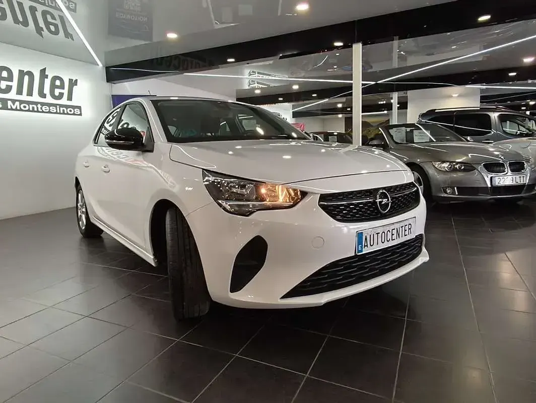 Usado Opel Corsa Edition 75 CV (55 kW) 2022 Blanco Utilitario