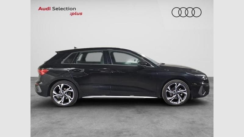 Usado Audi A3 150 CV (110 kW) 2024 Negro mito metalizado Berlina