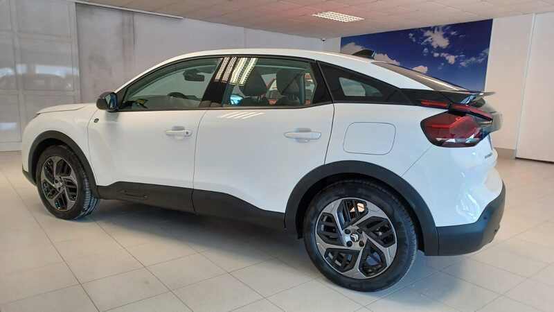 Usado Citroën e-C4 Shine 100 kW (136 CV) 2024 Blanco Berlina