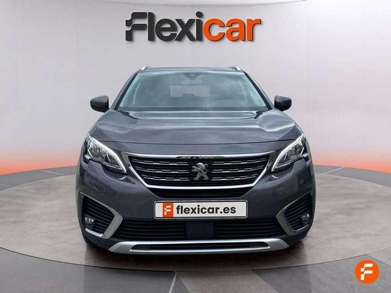 Usado Peugeot 5008 Allure 131 CV (96 kW) 2019 Verde SUV