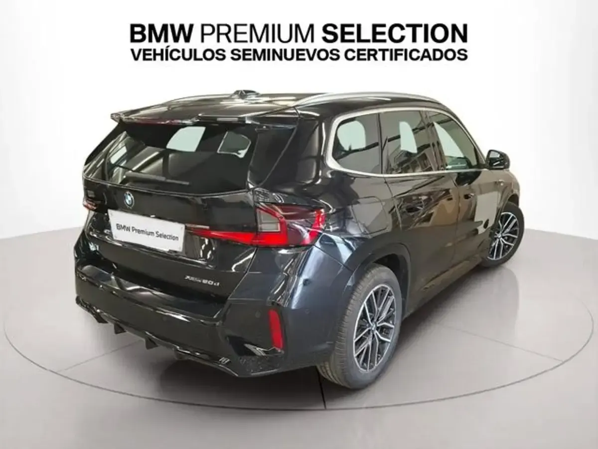 Usado BMW X1 Comfort Edition 163 CV (119 kW) 2023 Negro SUV