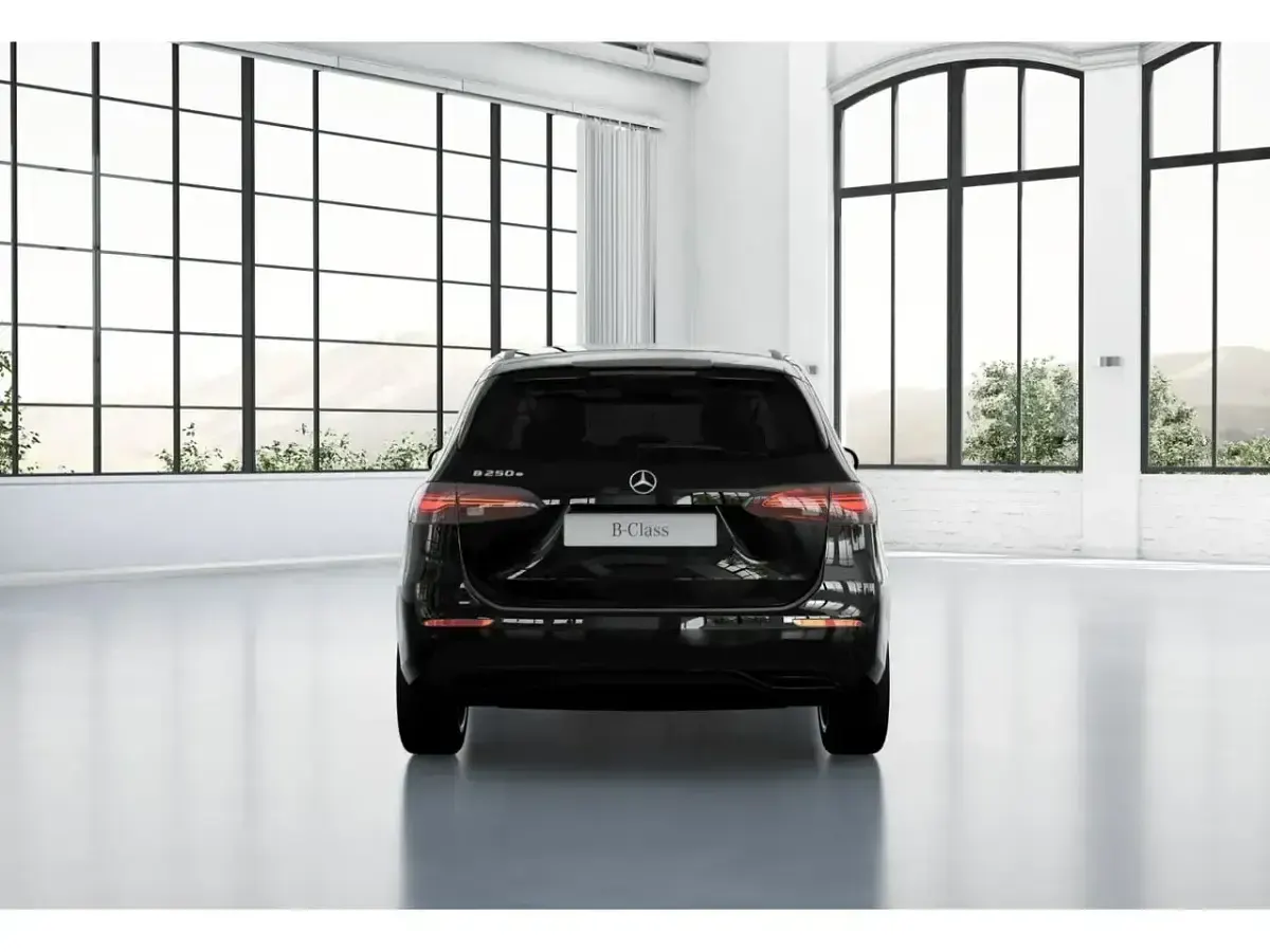 Nuevo Mercedes B250e 218 CV (160 kW) 2025 Negro Utilitario