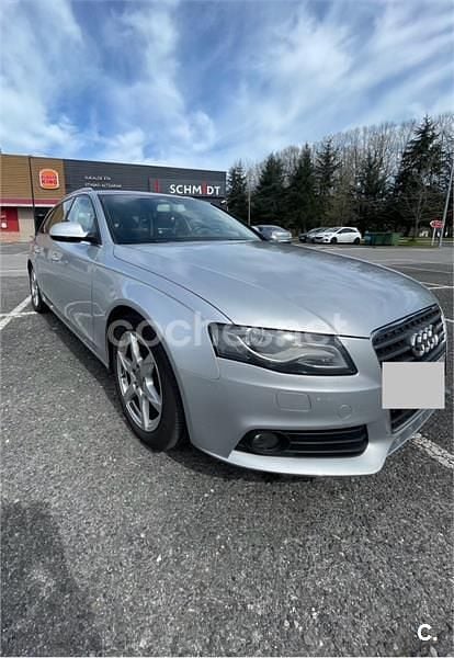 Usado Audi A4 Advanced 143 CV (105 kW) 2012 Gris / plata Berlina