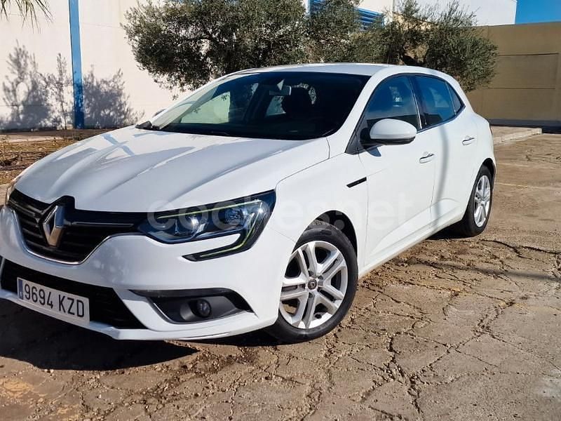 Blanco Usado 2019 Renault Mégane IV Business Berlina | 11.995 € (Precio justo) - Imagen 1/4
