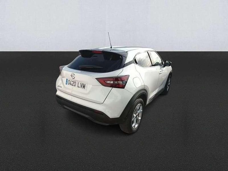 Usado Nissan Juke Acenta 114 CV (83 kW) 2021 Blanco SUV