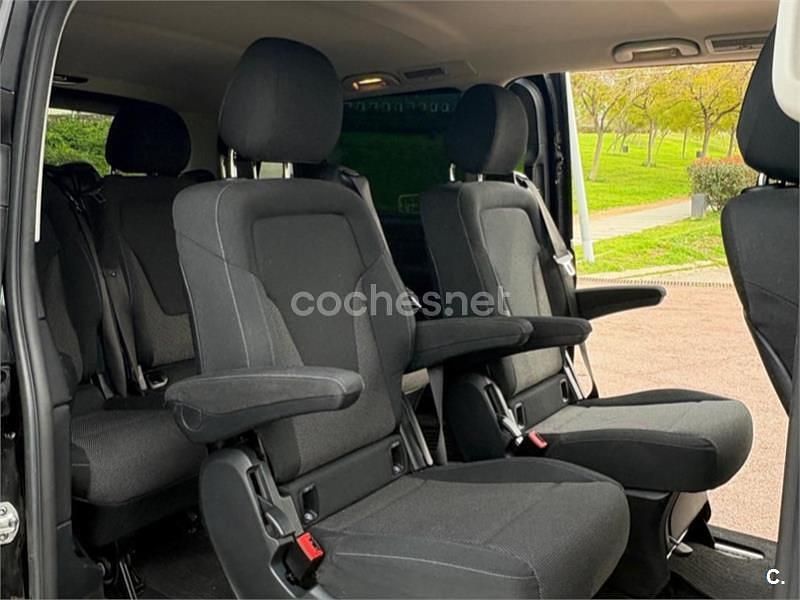Usado Mercedes V220 Exclusive 163 CV (119 kW) 2018 Negro Monovolumen