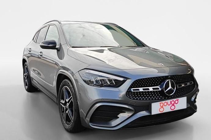 Używany Mercedes GLA200 150 KM (110 kW) 2025 Szary SUV