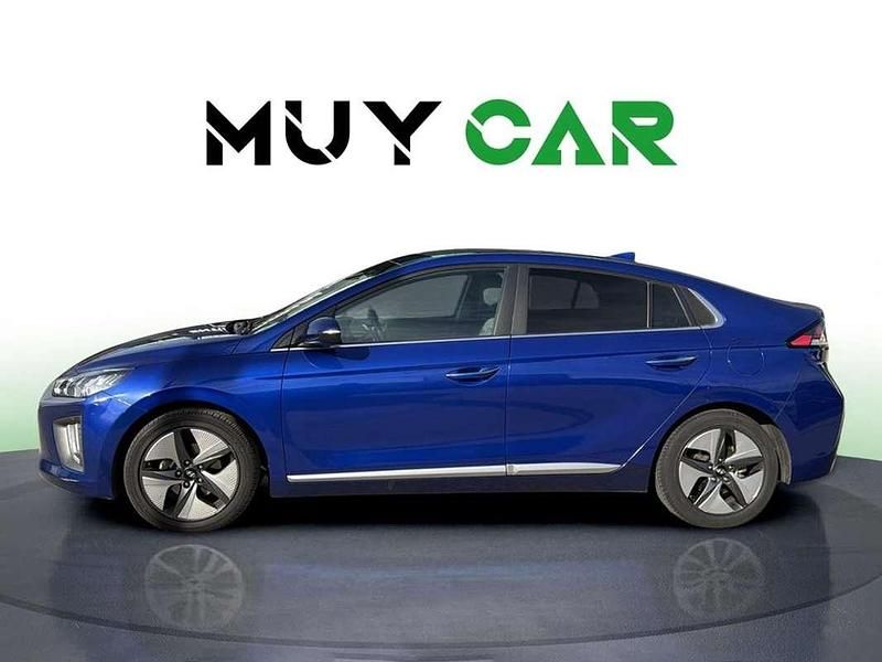 Usado Hyundai Ioniq 141 CV (103 kW) 2022 Azul Utilitario