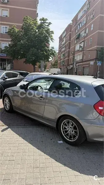 Usado BMW 116 115 CV (84 kW) 2011 Gris / plata Utilitario
