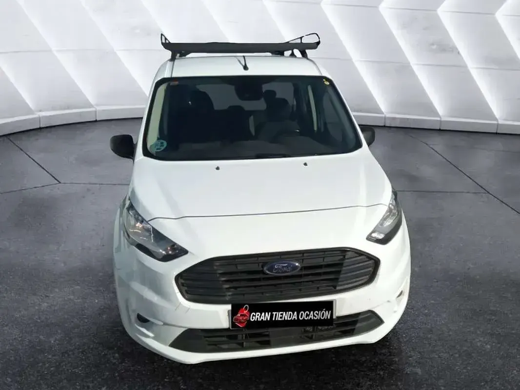 Usado Ford Tourneo Trend 120 CV (88 kW) 2021 Blanco Monovolumen