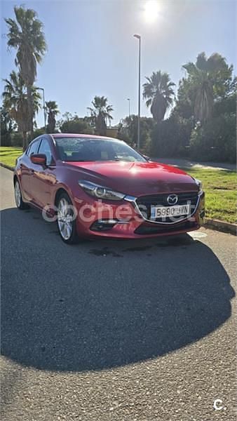Rojo Usado 2017 Mazda 3 Luxury Berlina | 14.799 € (Precio justo) - Imagen 1/4