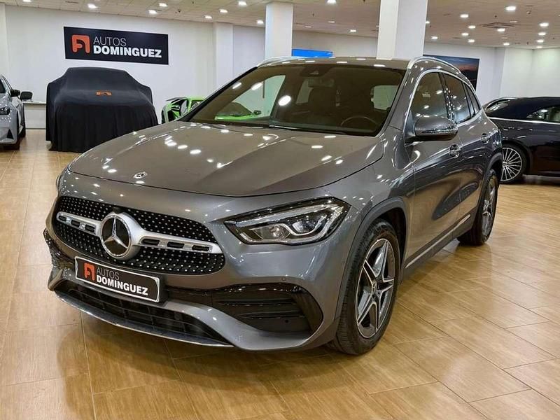 Gris / plata Usado 2022 Mercedes GLA200 SUV | 31.900 € (Buen precio) - Imagen 1/4