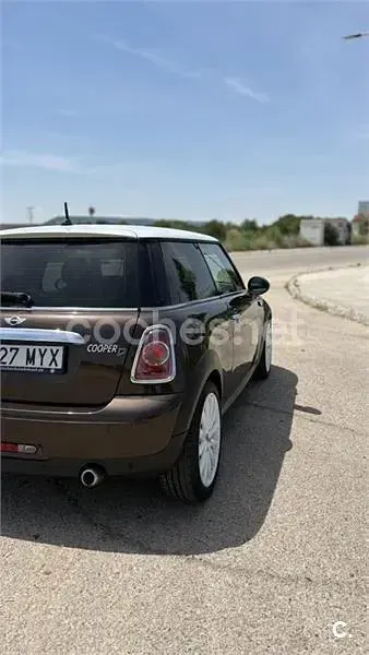 Usado Mini Cooper D 112 CV (82 kW) 2012 Marrón Utilitario