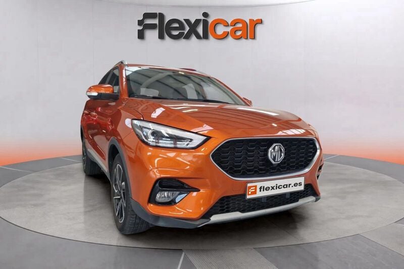 Naranja Usado 2023 MG ZS Luxury Berlina | 16.990 € (Precio justo) - Imagen 1/4