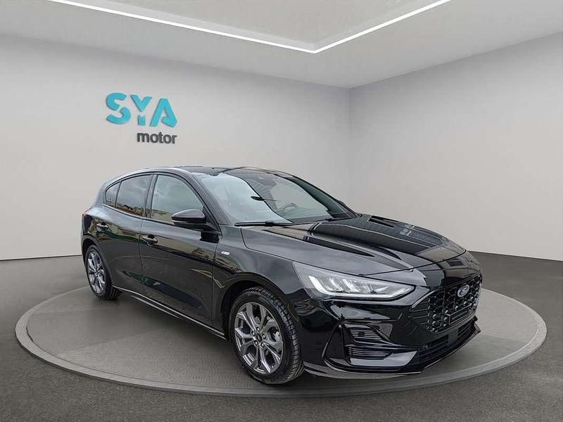 Negro Usado 2023 Ford Focus ST-Line Berlina | 16.990 € (Buen precio) - Imagen 1/3