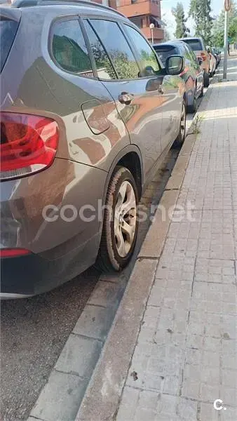 Usado BMW X1 143 CV (105 kW) 2010 Beige SUV