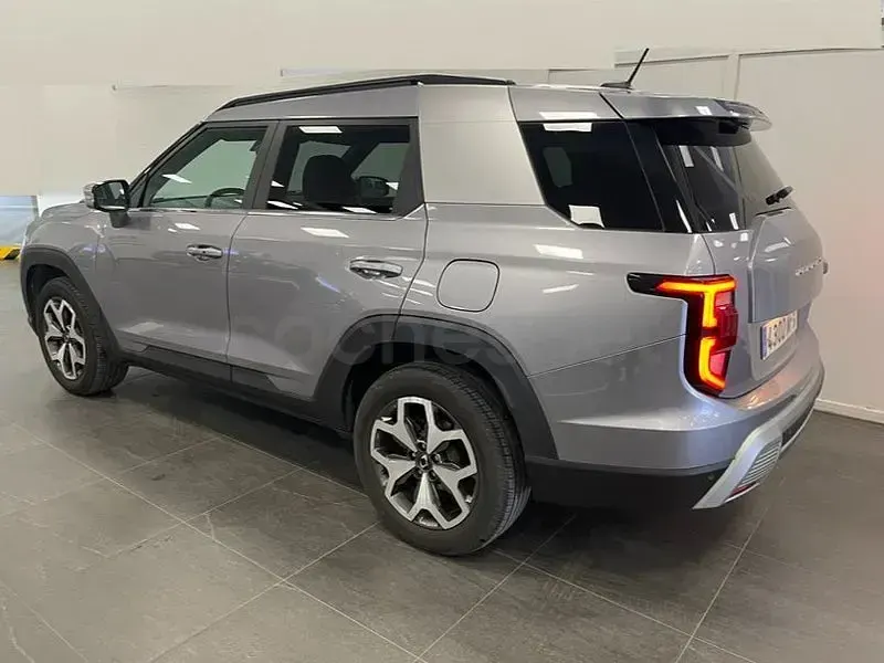 Usado KGM Torres 163 CV (119 kW) 2024 Gris / plata SUV
