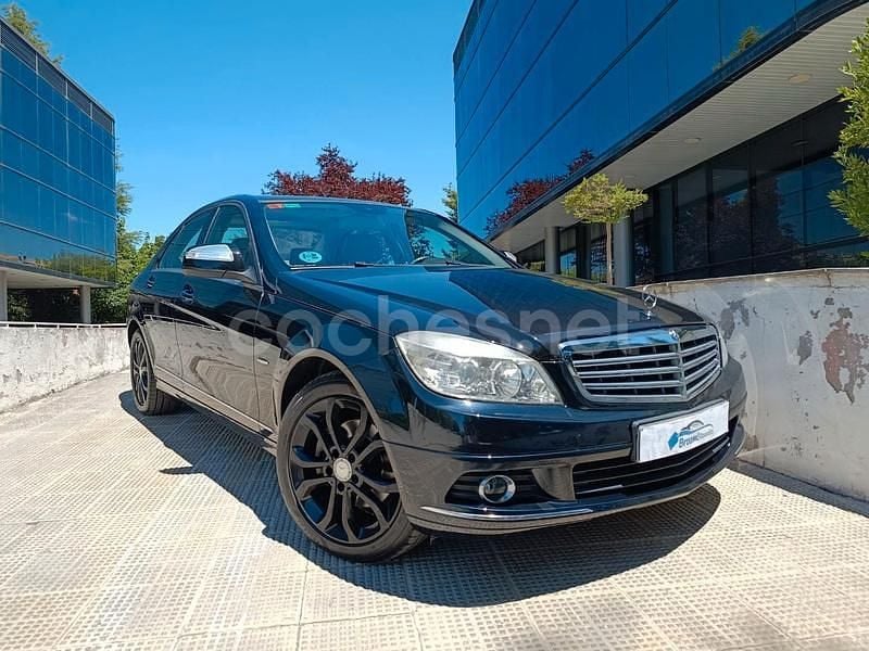 Negro Usado 2007 Mercedes C280 Avantgarde Familiar | 11.850 € (Un poco caro) - Imagen 1/4