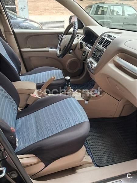 Usado Kia Sportage EX 140 CV (102 kW) 2007 Negro SUV