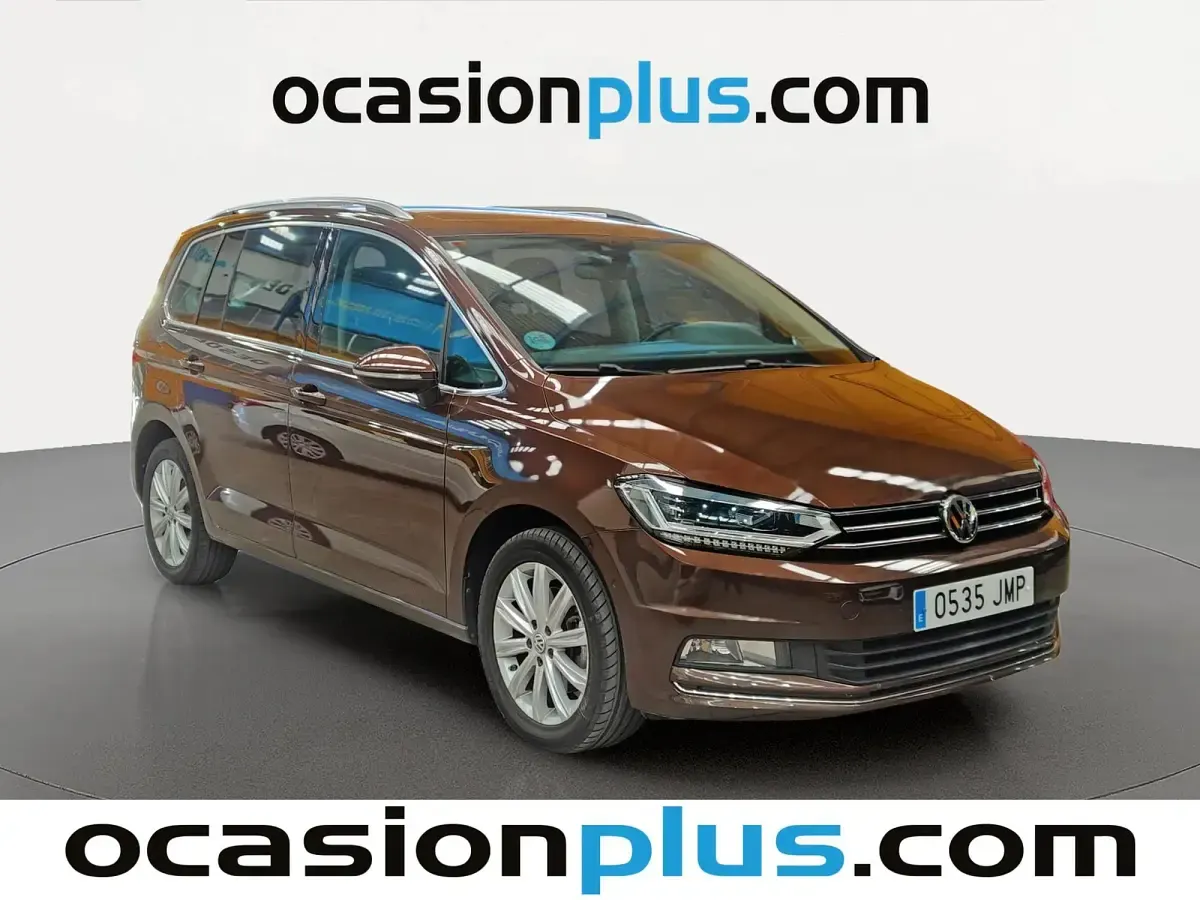 Usado VW Touran Sport 110 CV (80 kW) 2016 Marrón Monovolumen