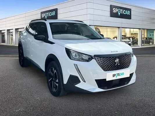 Usado Peugeot 2008 Allure 100 CV (73 kW) 2022 SUV