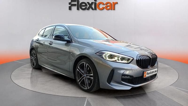 Usado BMW 118 136 CV (100 kW) 2024 Gris Utilitario