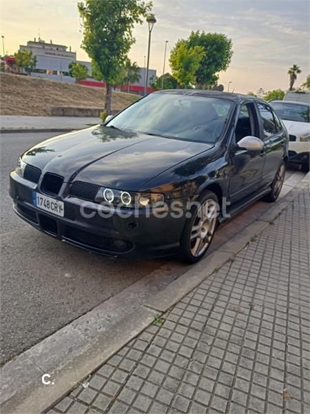 Negro Usado 2004 Seat Leon FR Berlina | 3500 € (Super precio) - Imagen 1/4